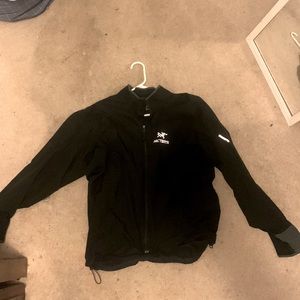 arcteryx zipup wind stopper jacket